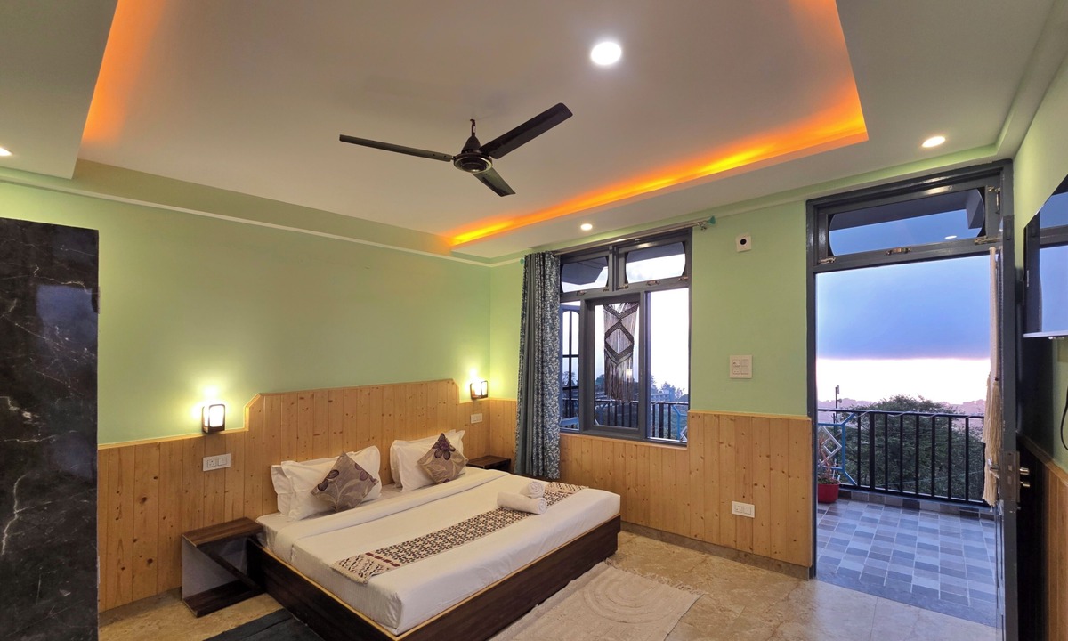Dharamshala Bed & Breakfast | Aangan Royal Stay - Your Mountain Home in Dharamshala