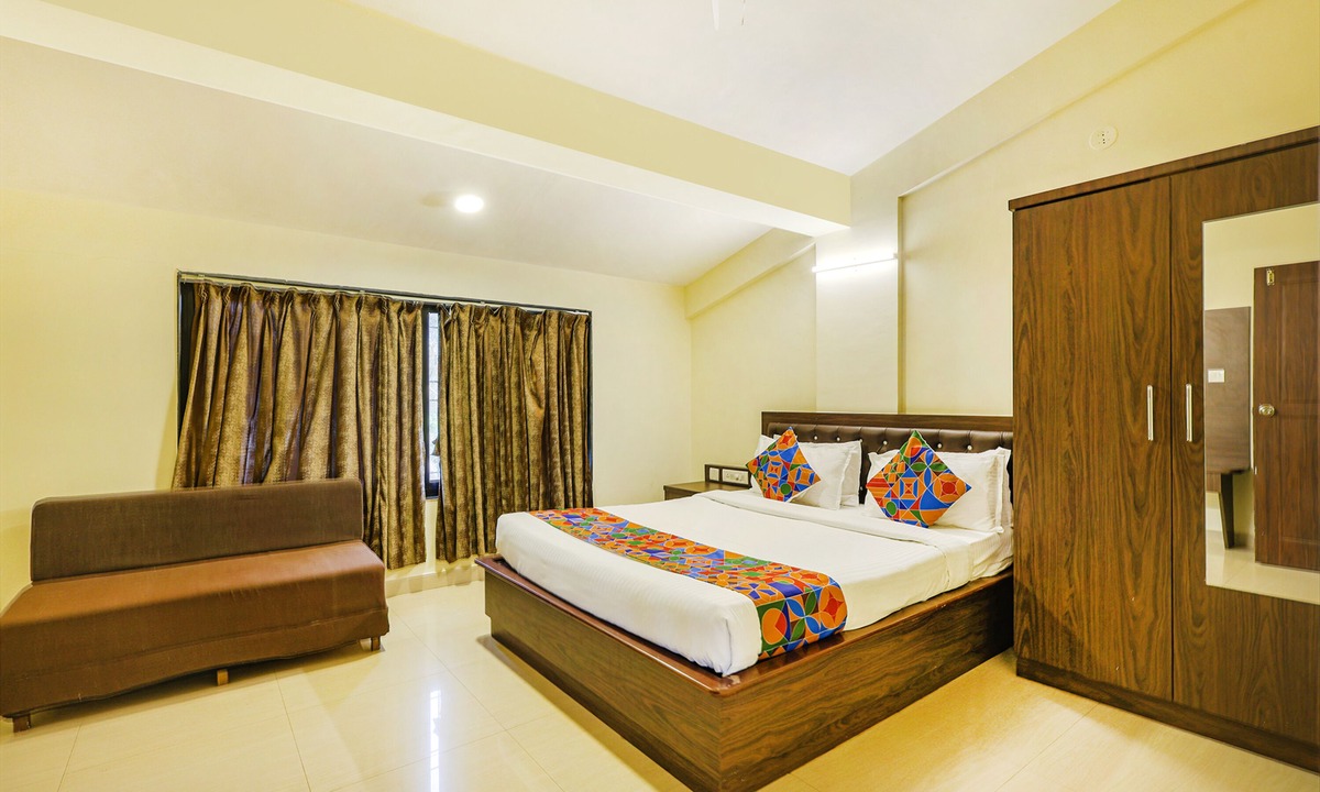 Candolim Hotel | Fabhotel Shalom Indus Residency