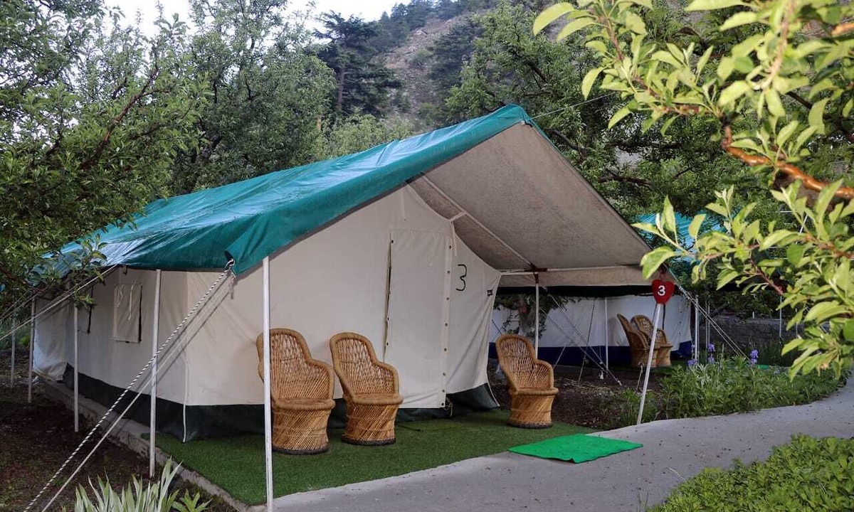 Batseri Hotel | Apple Orchard Farm and Camping