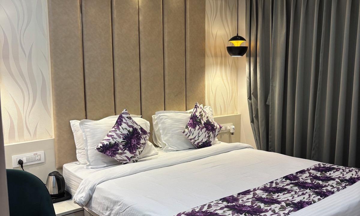Jamui Hotel | GENX JAMUI