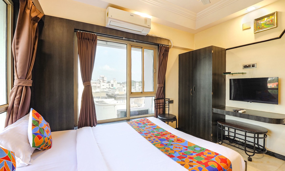 Paldi Hotel | Fabhotel Apple Inn