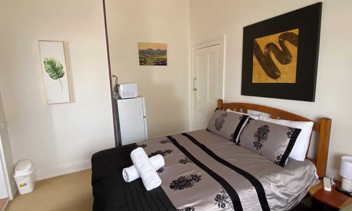 Cooma House | Ellstanmor Guesthouse Cooma