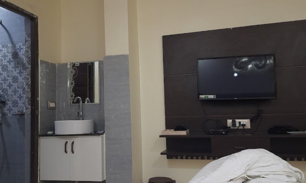 Supaul Hotel | Hotel Jp palace Garhia