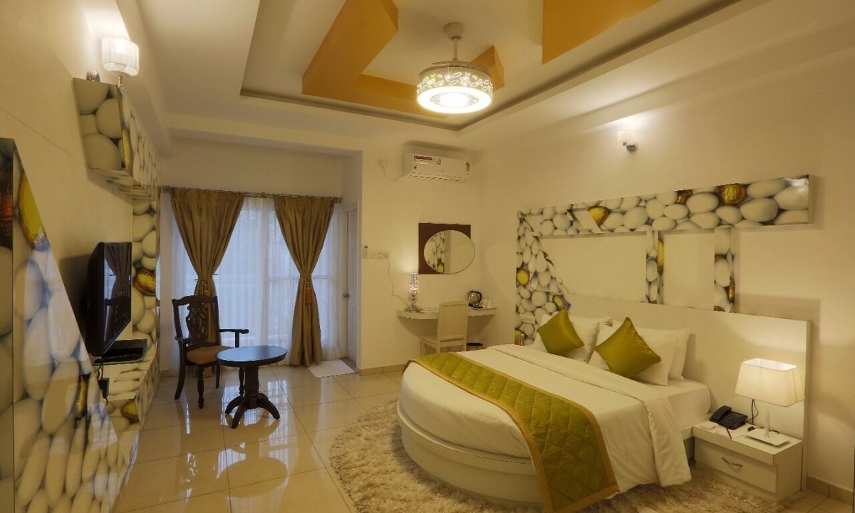 Brookefield Hotel | Premier Suites Business Hotel