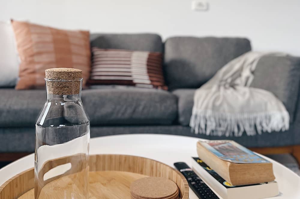 Kaleen House | Stylish, Comfy Family Home & Pet Friendly with Large Garden