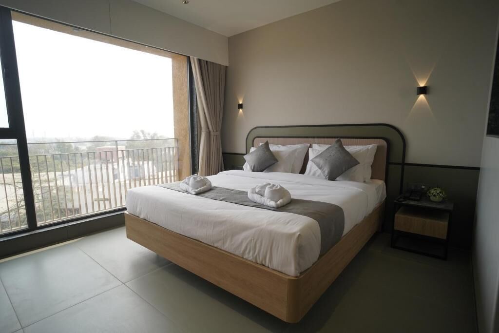 Nashik District Hotel | HOTEL SANKET ELITE