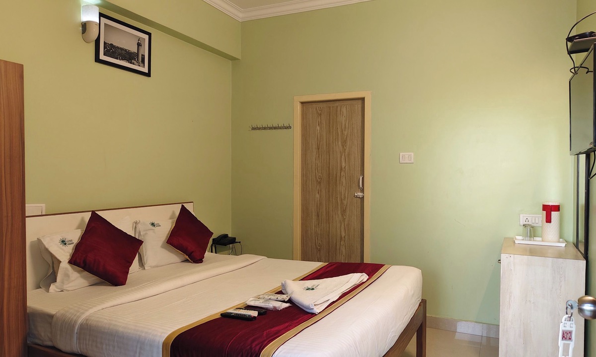Vadapalani Hotel | SUNSHINE RESIDENCY