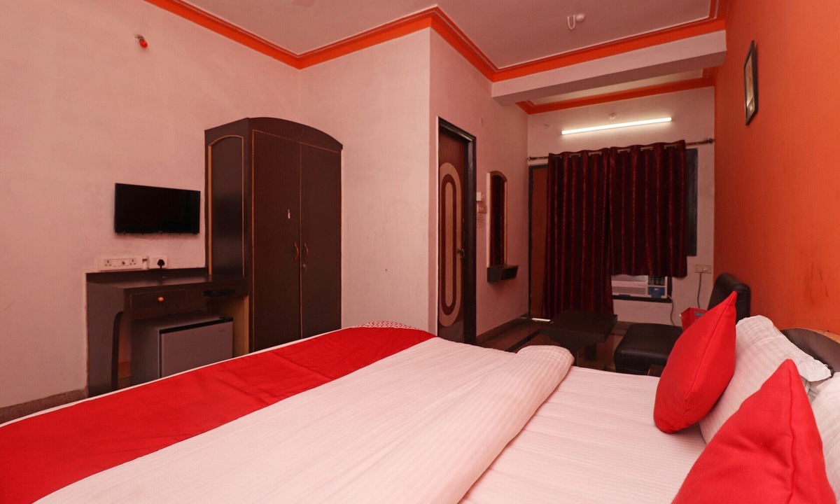 Raipur House | Deluxehotel Ratan International