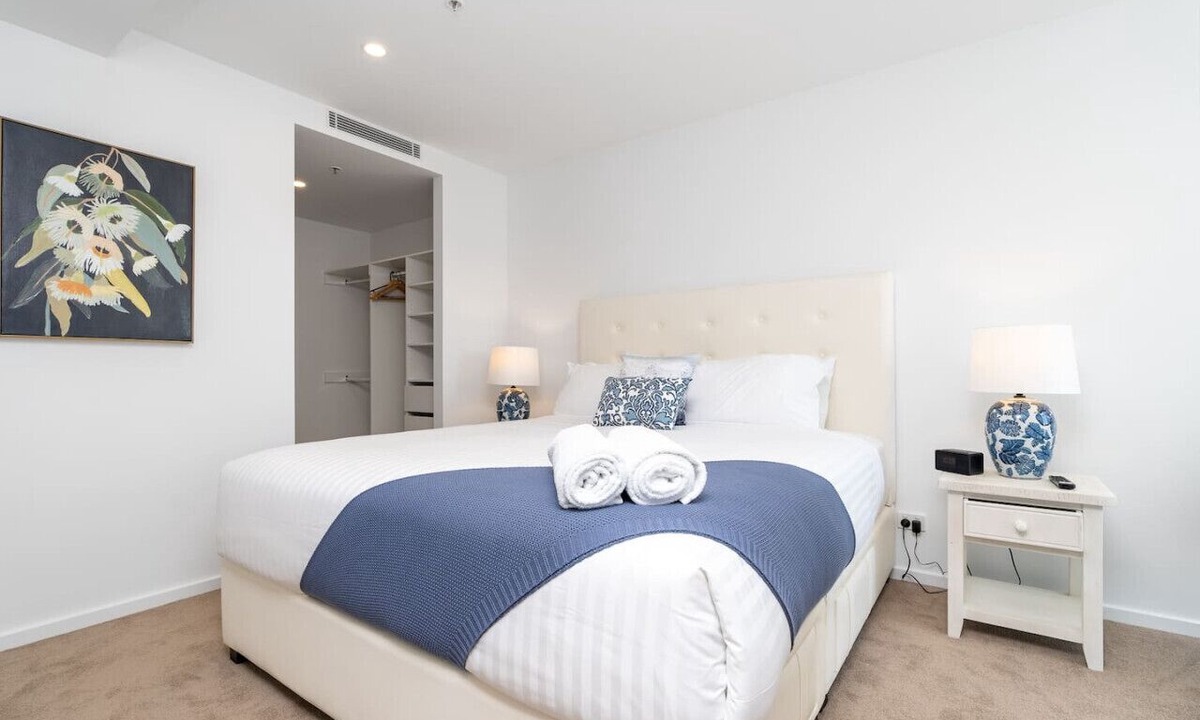 City East Apartment | Lovely 2BR Apartment w/free parking on premises