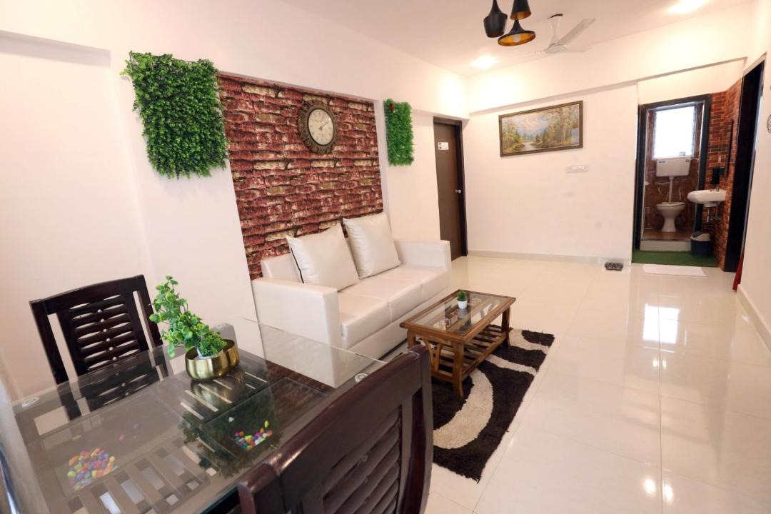 Kandivali East Apartment | Azure Suite 1 BHK Serviced Apartment in Kandivali East, Mumbai