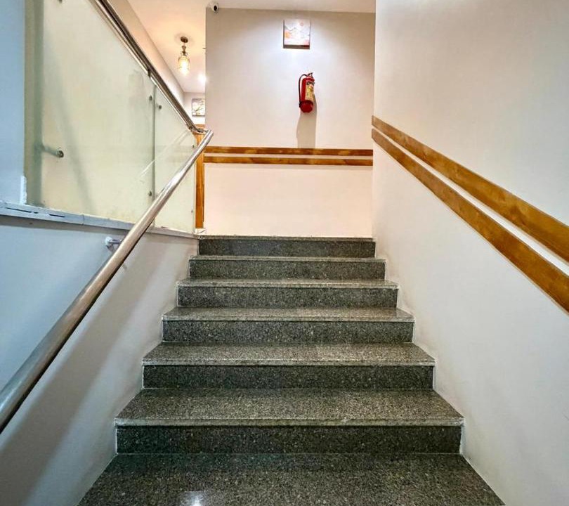Malad East Hotel | Hotel Classy Comfort Near Exhibition Centre Nesco Goregoan