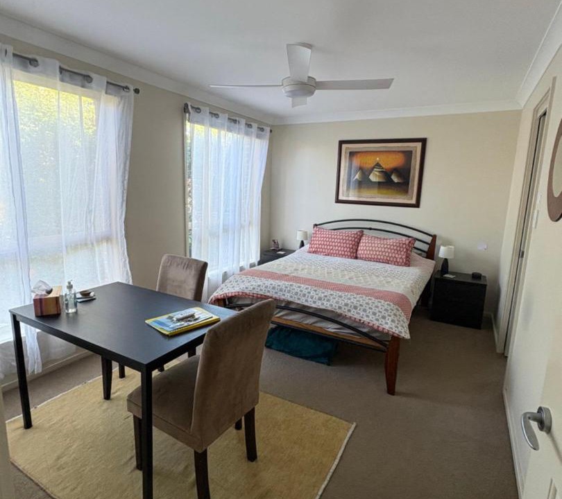 Wollongong CBD House | Private room with ensuite and parking close to Wollongong CBD