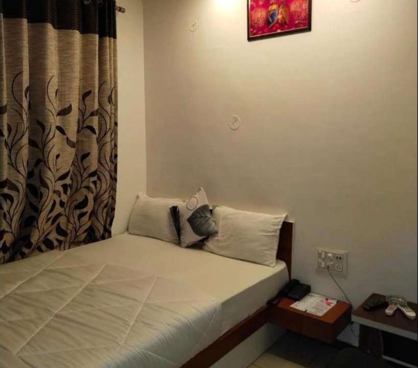 Rajkot Hotel | Hotel Kalyan