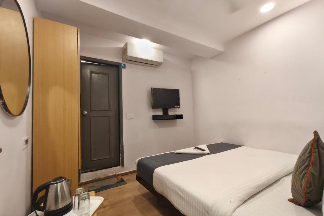 Mumbai Central Hotel | Sch by Plaza
