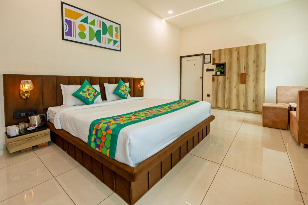Gandhinagar Hotel | Treebo The Velvet