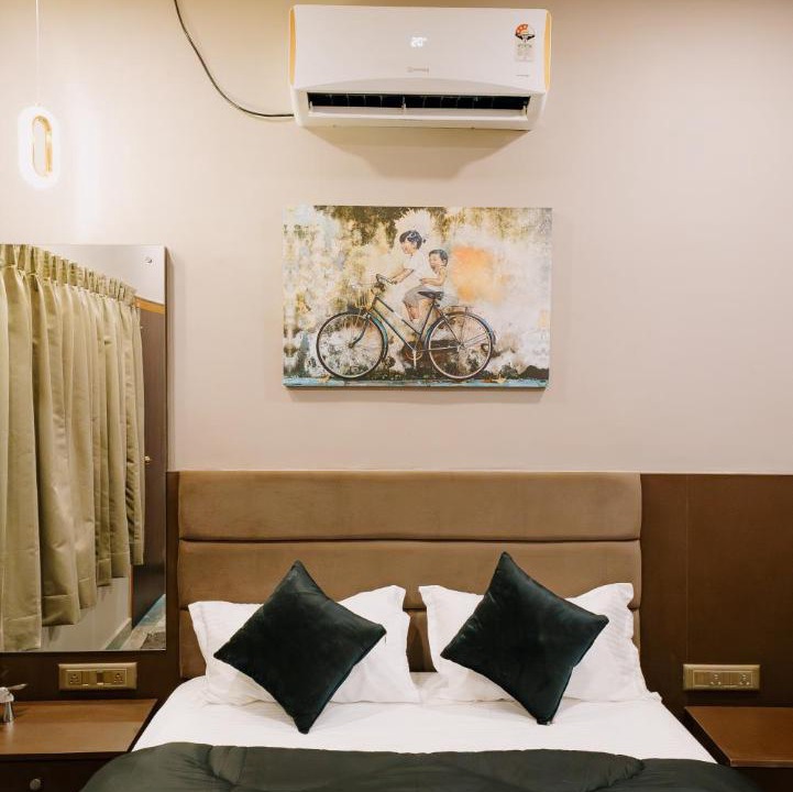 Manipal Apartment | Sector 34