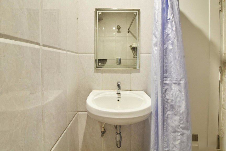 Photo of Bathroom in Mylapore Tiruvallikk