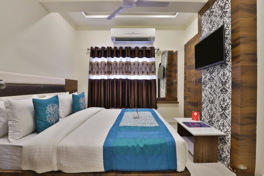 Photo of Bedroom in Navrangpura