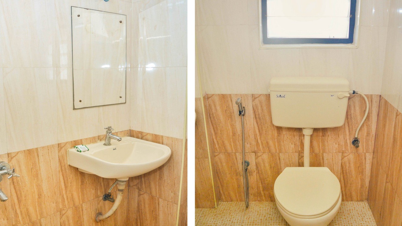 Photo of Bathroom in Koyambedu
