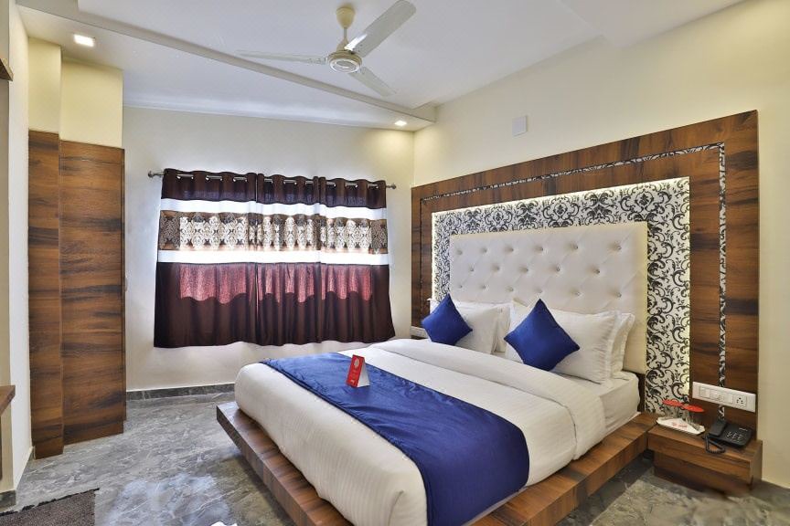 Photo of Bedroom in Navrangpura