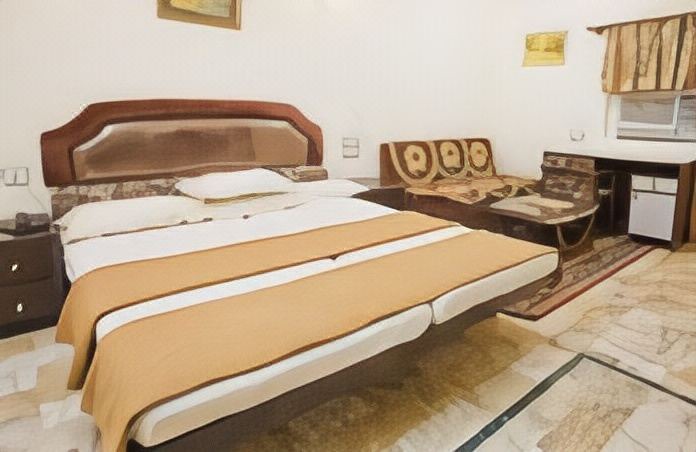 Photo of Bedroom in Sarkhej