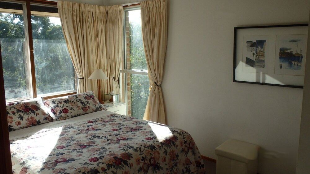 Photo of Bedroom in Linley Point