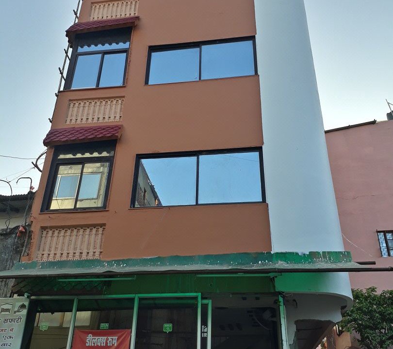 Photo of Buildings in Pachmarhi