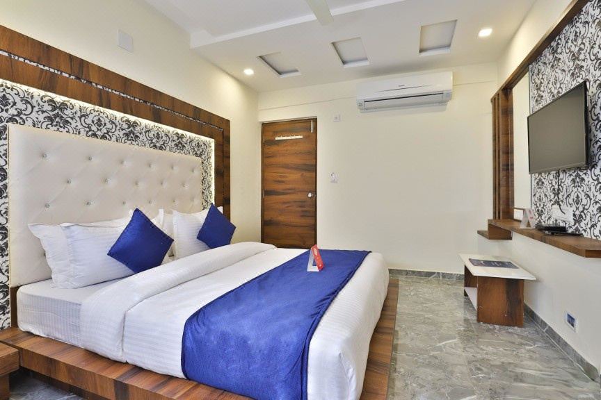 Photo of Bedroom in Navrangpura