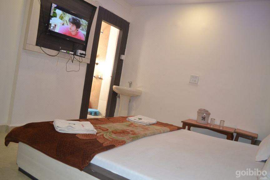 Photo of Bedroom in Pachmarhi