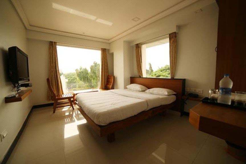 Photo of Bedroom in Mylapore Tiruvallikk