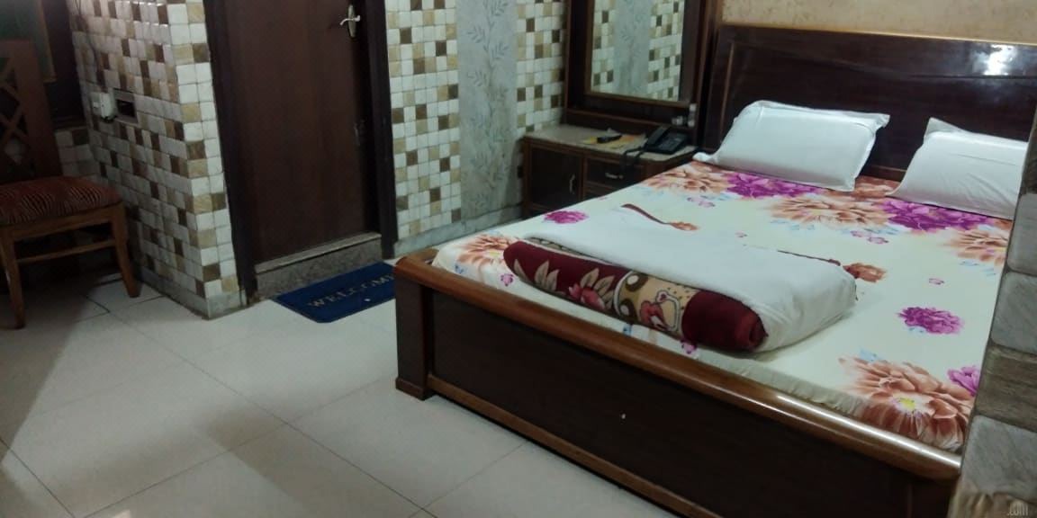 Photo of Bedroom in Charbagh