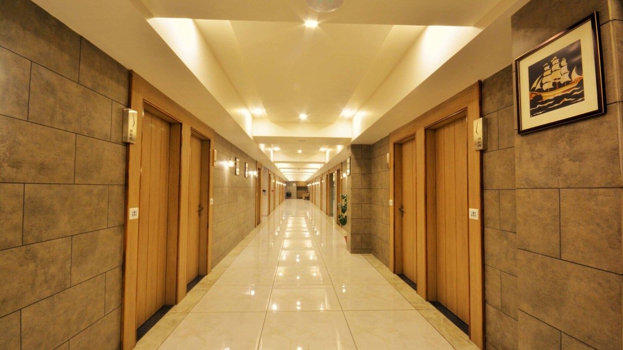 Photo of Bedroom in Bhavnagar