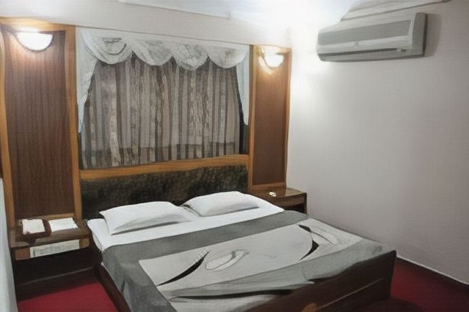 Photo of Bedroom in Sayajiganj