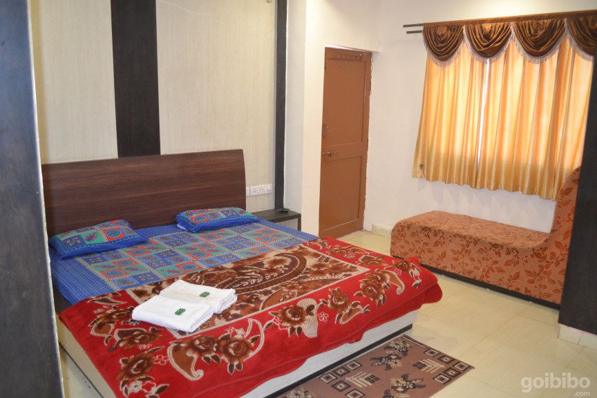 Photo of Bedroom in Pachmarhi