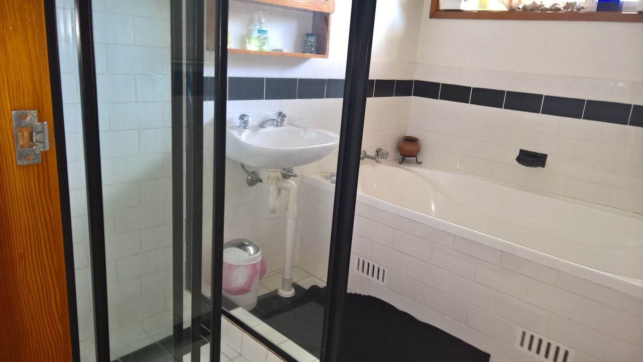 Photo of Bathroom in Linley Point