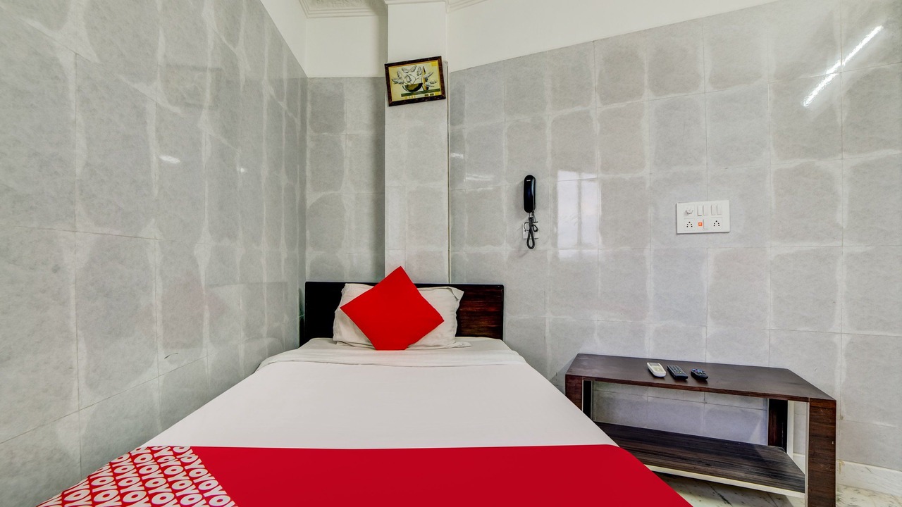 Photo of Bedroom in Shamshabad