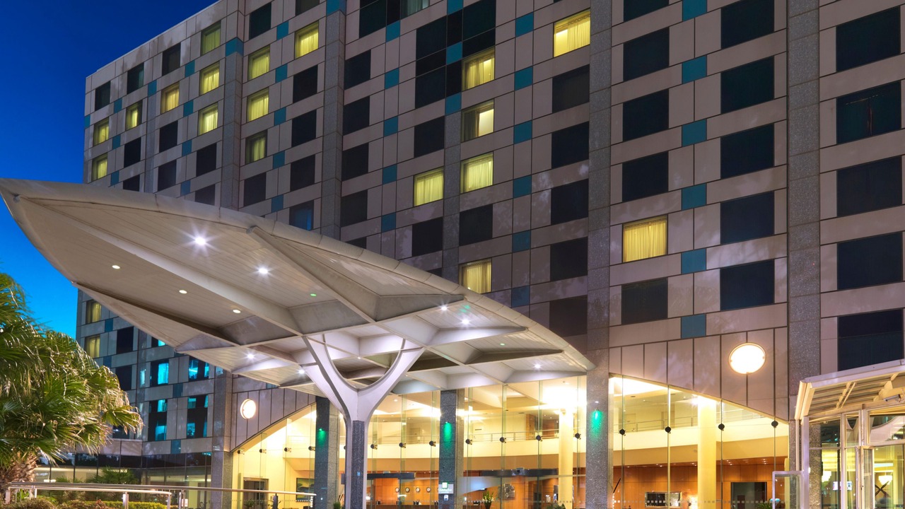 Photo of Buildings in Mascot