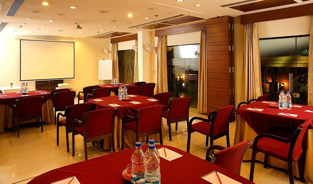 Photo of Livingroom in DLF City