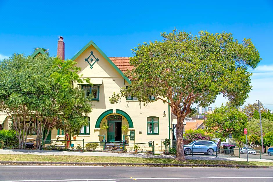 Photo of Buildings in Neutral Bay