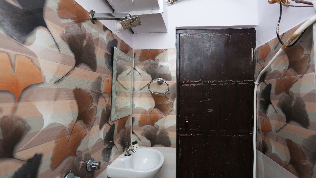 Photo of Livingroom in Alambagh