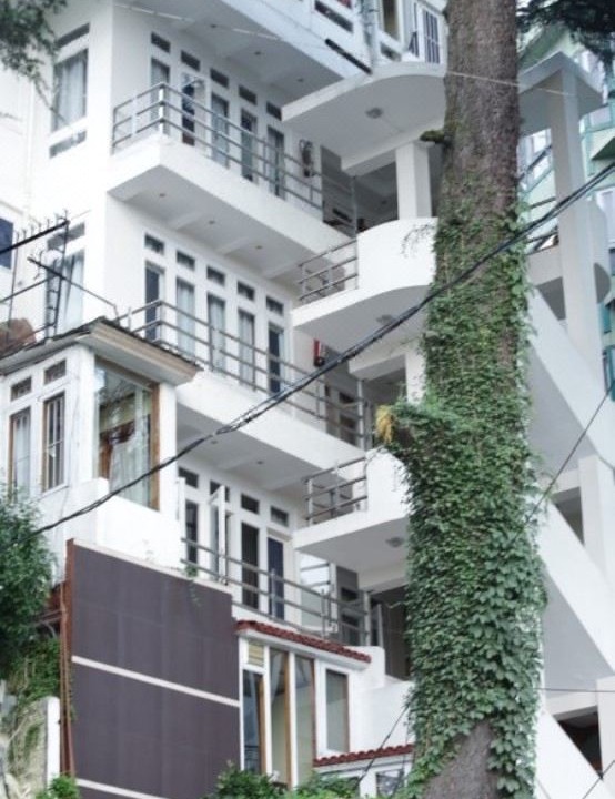 Photo of Buildings in Bemloi