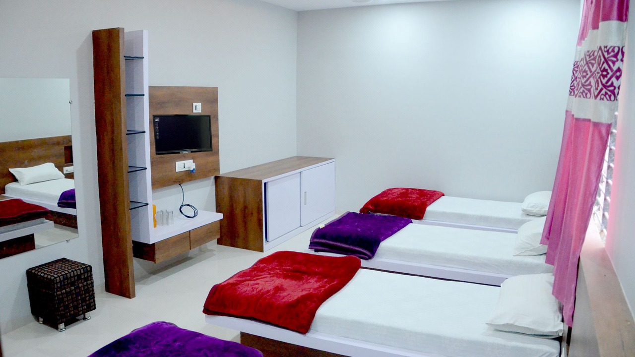 Photo of Bedroom in Ujjain