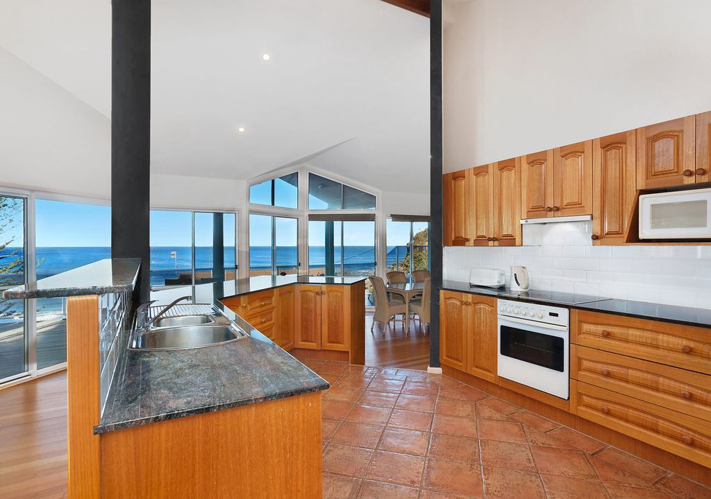 Photo of Kitchen in Macmasters Beach