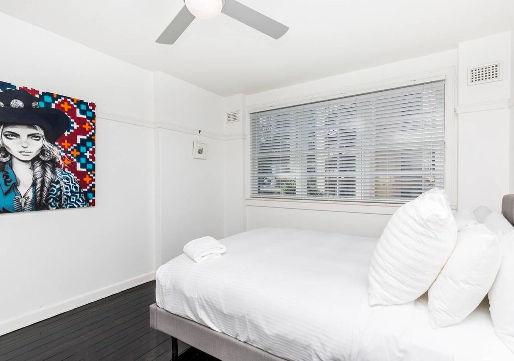 Photo of Bedroom in Elizabeth Bay