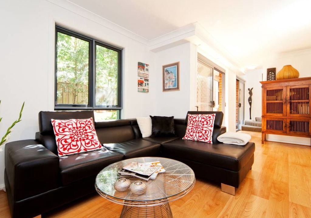 Photo of Livingroom in Newport