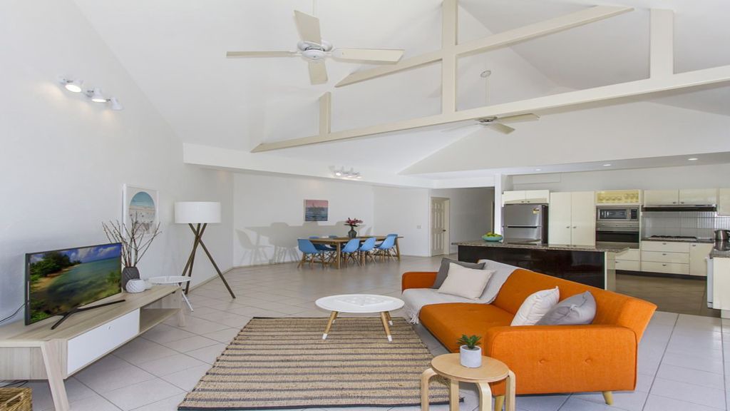 Photo of Livingroom in Pearl Beach