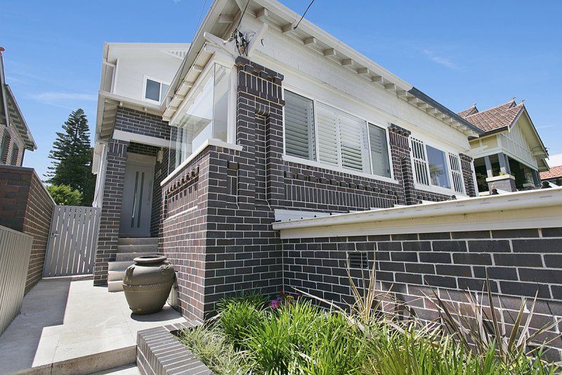 Photo of Buildings in South Coogee
