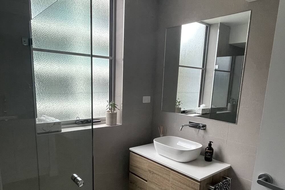 Photo of Bathroom in Wollongong CBD