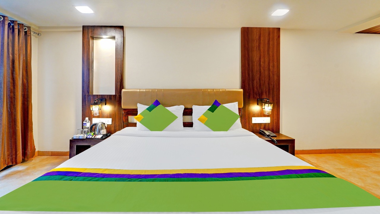 Photo of Bedroom in Mahabaleshwar