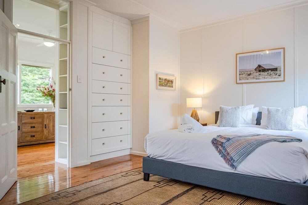 Photo of Bedroom in Macmasters Beach
